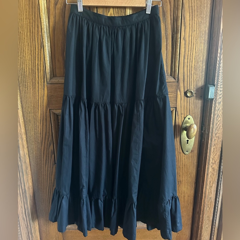 Ruffle long skirt
